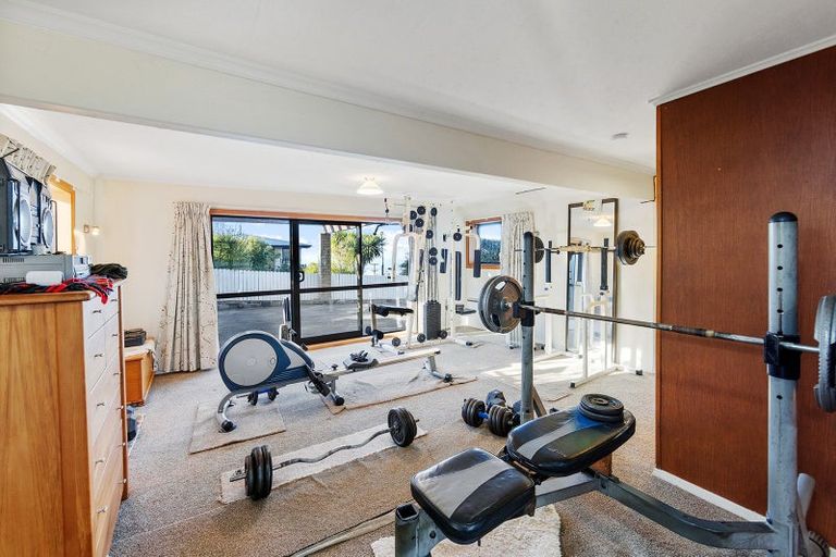 Photo of property in 120 Major Hornbrook Road, Mount Pleasant, Christchurch, 8081