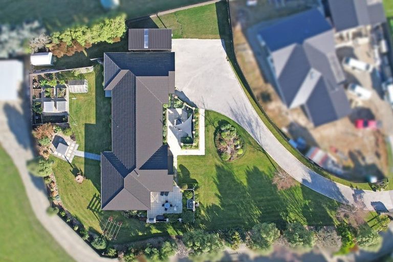 Photo of property in 21 North Ridge Drive, Oamaru North, Oamaru, 9400