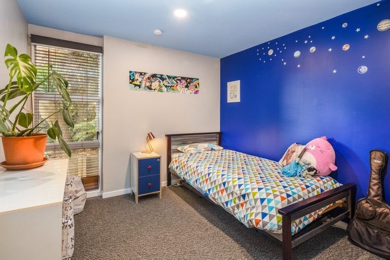 Photo of property in 121a Wexford Road, Miramar, Wellington, 6022