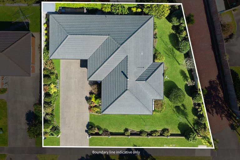 Photo of property in 40 Settlers Grove, Orewa, 0931