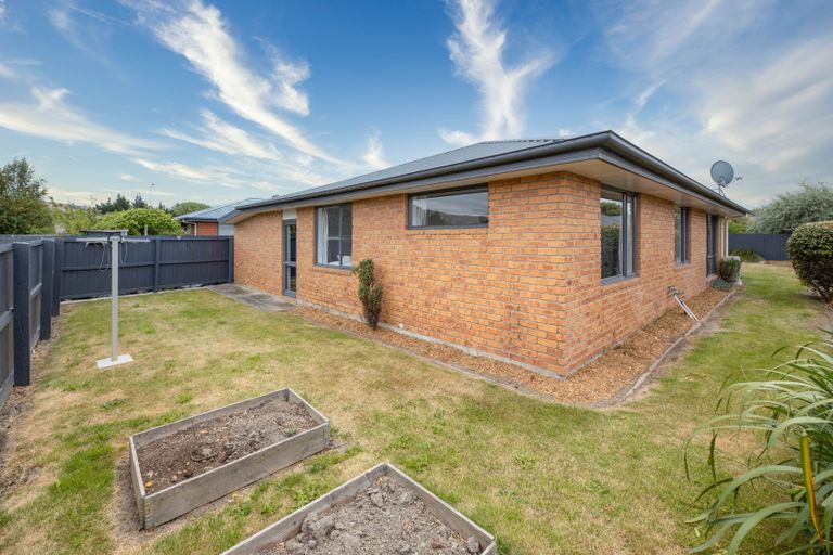 Photo of property in 43 Saint Lukes Street, Woolston, Christchurch, 8062