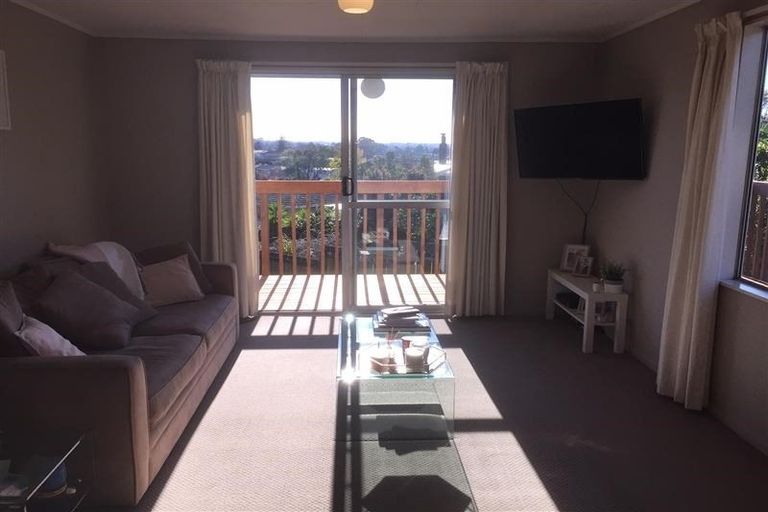 Photo of property in 1/63 Rosier Road, Glen Eden, Auckland, 0602