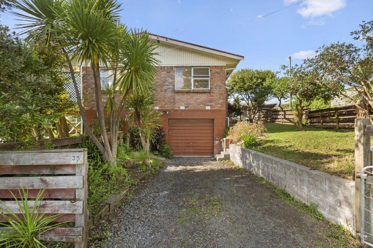 Photo of property in 35 Lorenzen Bay Road, Raglan, 3225