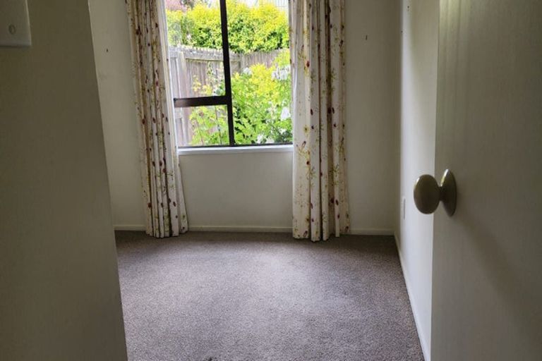 Photo of property in 1/29 Solway Avenue, Ilam, Christchurch, 8041