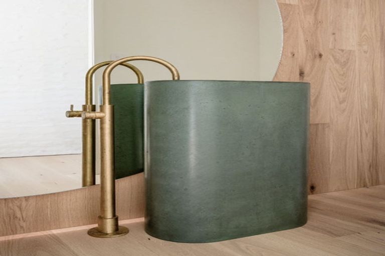 Photo of property in 17 Pitau Road, Mount Maunganui, 3116