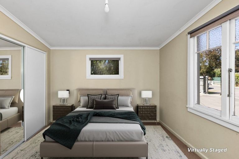 Photo of property in 33 Mill Road, Clive, 4102