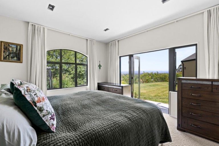 Photo of property in 100 Kopanga Road, Havelock North, 4130