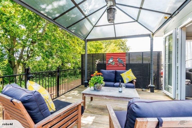 Photo of property in 299 Oira Road, Karaka, Drury, 2578