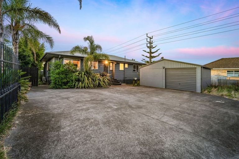 Photo of property in 7 Hindmarsh Street, Henderson, Auckland, 0612