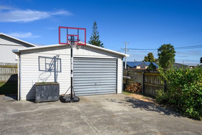 Photo of property in 11 Ngaire Street, Longburn, Palmerston North, 4412