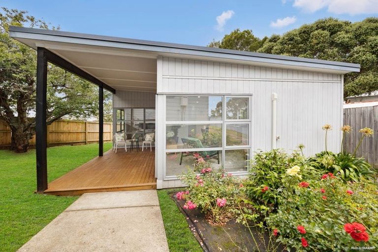 Photo of property in 207 Gills Road, Half Moon Bay, Auckland, 2014