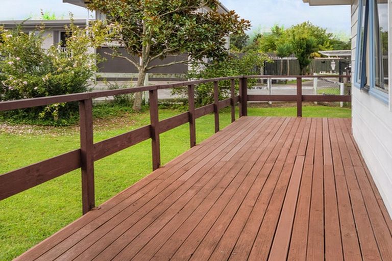 Photo of property in 518 Great South Road, Rosehill, Papakura, 2113