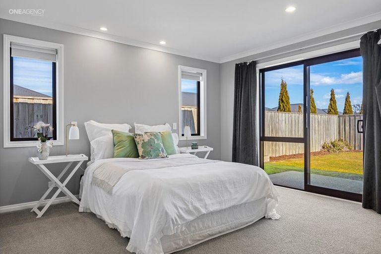 Photo of property in 75 Kippenberger Avenue, Rangiora, 7400