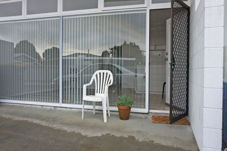 Photo of property in 72f Queen Street West, Levin, 5510