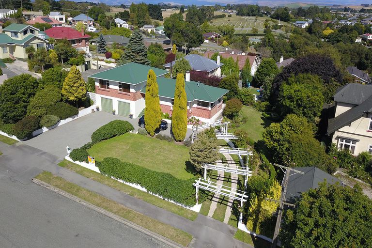 Photo of property in 86 Hull Street, South Hill, Oamaru, 9400