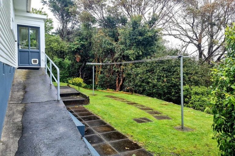 Photo of property in 136a Seaview Road, Westown, New Plymouth, 4310