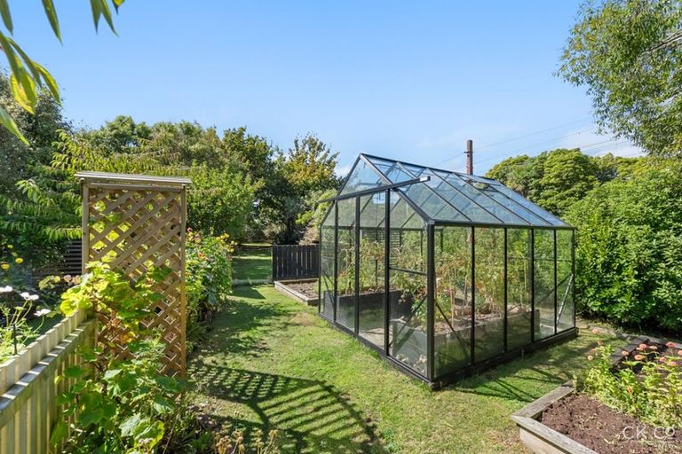 Photo of property in 232 Fergusson Drive, Heretaunga, Upper Hutt, 5018