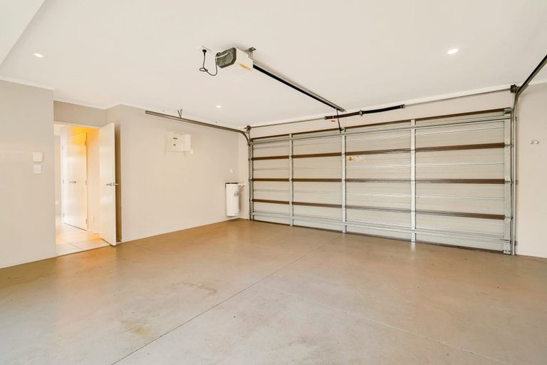 Photo of property in 229d Metcalfe Road, Ranui, Auckland, 0612