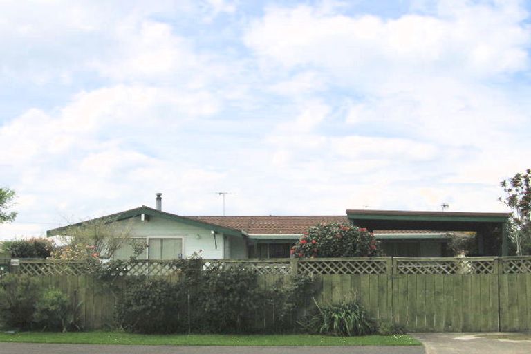 Photo of property in 2 Warihi Place, Ngongotaha, Rotorua, 3010