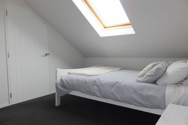 Photo of property in 17 Antrim Street, Sydenham, Christchurch, 8023