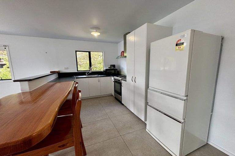 Photo of property in 15 Russell Street, Picton, 7220