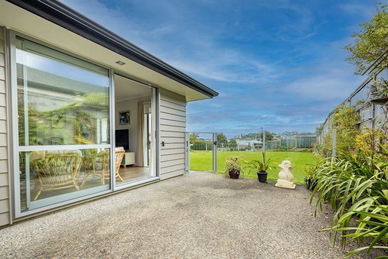 Photo of property in 16 Cannon Street, Silverdale, 0932