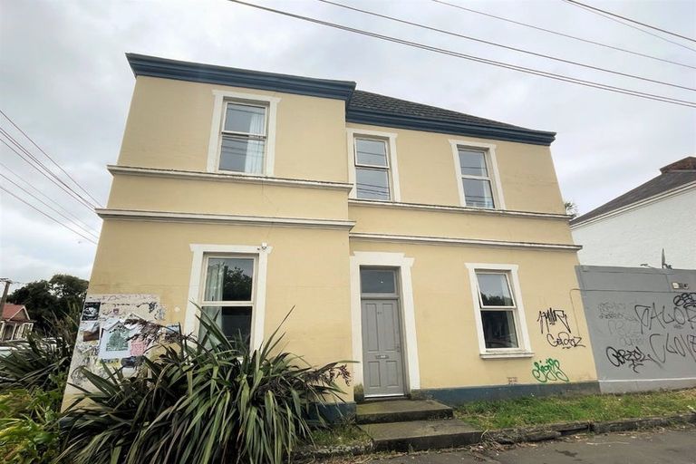 Photo of property in 90 Dundas Street, North Dunedin, Dunedin, 9016