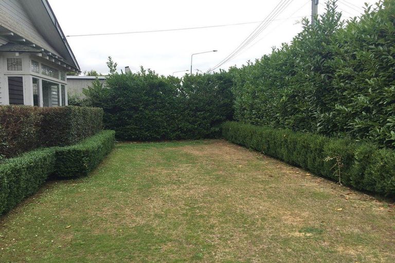 Photo of property in 15 Holmwood Road, Merivale, Christchurch, 8014