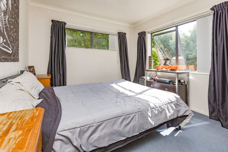 Photo of property in 37 Clarks Beach Road, Clarks Beach, 2122