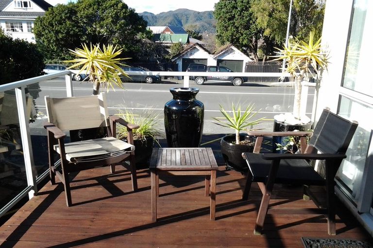 Photo of property in 2/21 Bloomfield Terrace, Hutt Central, Lower Hutt, 5010