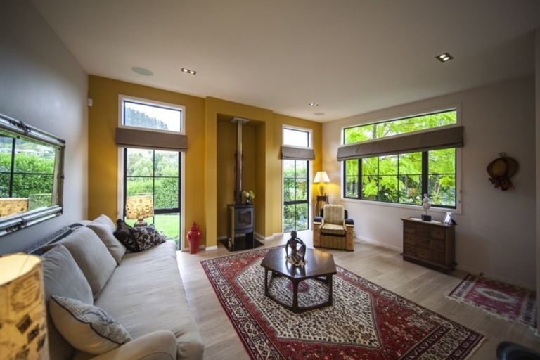 Photo of property in 80 Kent Terrace, Taradale, Napier, 4112