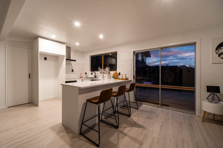 Photo of property in 40 Mckinstry Avenue, Mangere East, Auckland, 2024