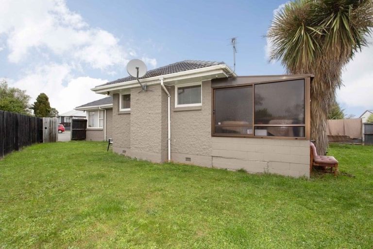 Photo of property in 157 Wainoni Road, Avondale, Christchurch, 8061