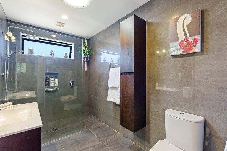 Photo of property in 3/53 Amohia Street, Paraparaumu, 5032