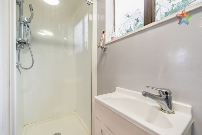 Photo of property in 75 Park Road, Belmont, Lower Hutt, 5010