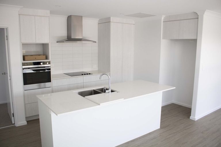 Photo of property in 205 Te Okuroa Drive, Papamoa, 3118