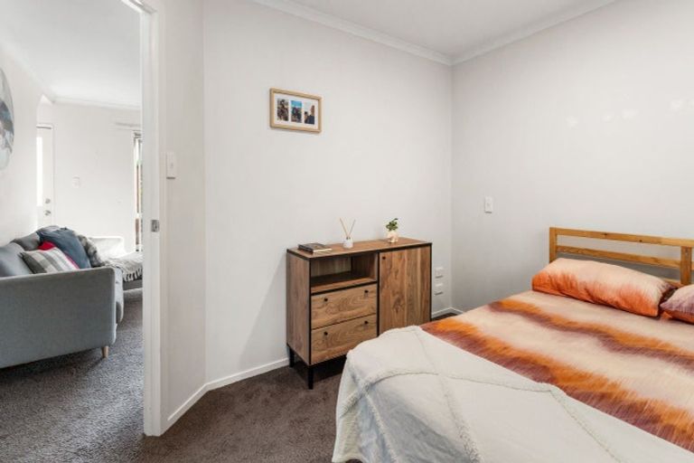 Photo of property in 11b Albert Street, Pukekohe, 2120