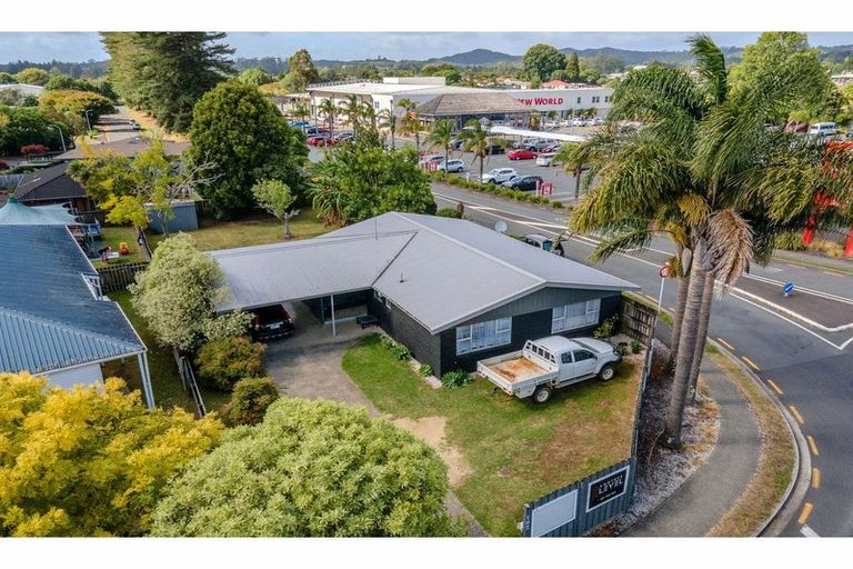Photo of property in 107 Kerikeri Road, Kerikeri, 0230