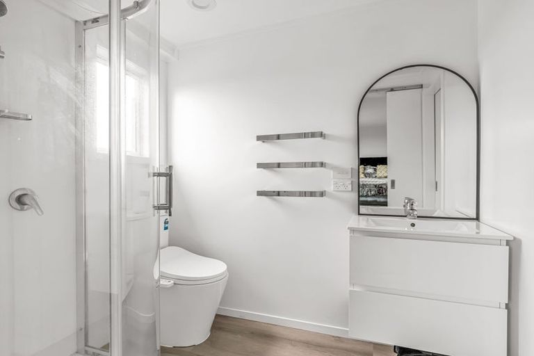 Photo of property in 80 Wishart Road, Helensville, 0875