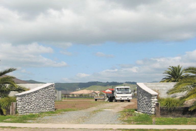 Photo of property in 55 Beachwater Drive, Papamoa Beach, Papamoa, 3118