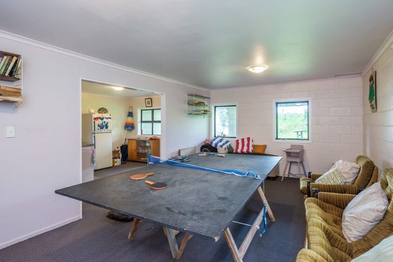 Photo of property in 5 Mahoe Street, Otaki Beach, Otaki, 5512