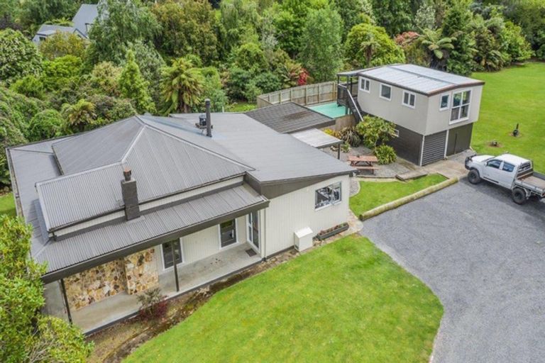 Photo of property in 279 Kimberley Road, Levin, 5571