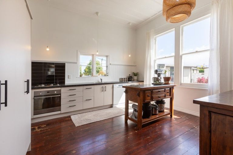 Photo of property in 8 York Street, Dannevirke, 4930