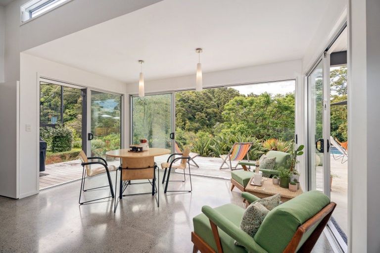 Photo of property in 14 Herbert Drive, Whangamata, 3620