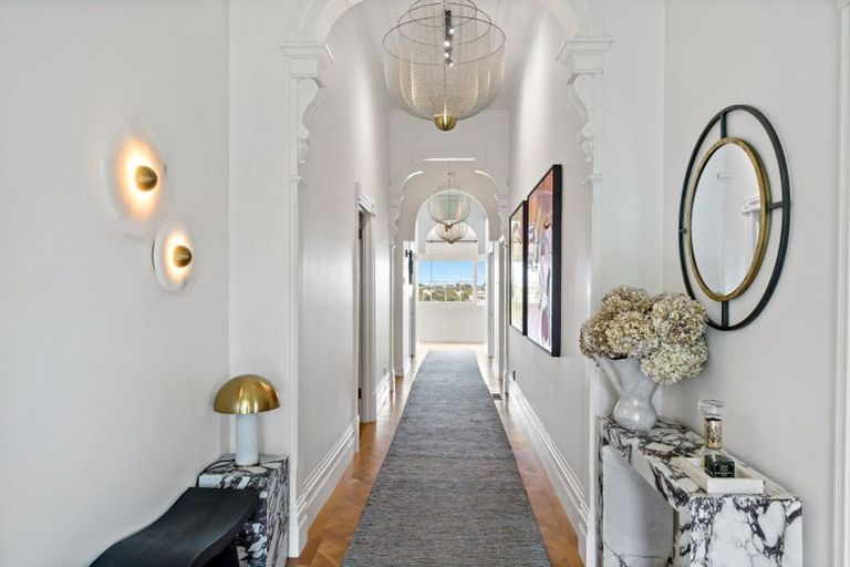 Photo of property in 65 Marine Parade, Herne Bay, Auckland, 1011