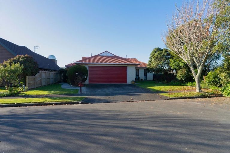 Photo of property in 13 Webb Avenue, Levin, 5510