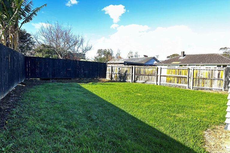 Photo of property in 5 Matamata Place, Otara, Auckland, 2023