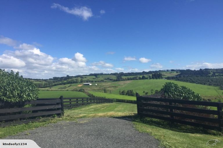 Photo of property in 22 Pigeon Berry Lane, Mangawhai, 0573