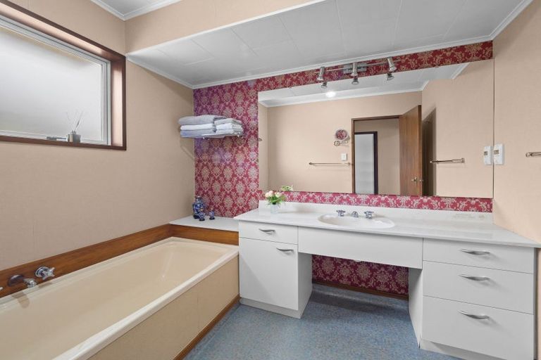 Photo of property in 49 Cameron Street, Ashburton, 7700