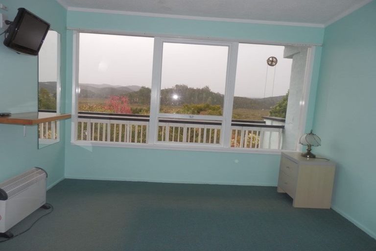 Photo of property in 10 Coutts Avenue, Paihia, 0200